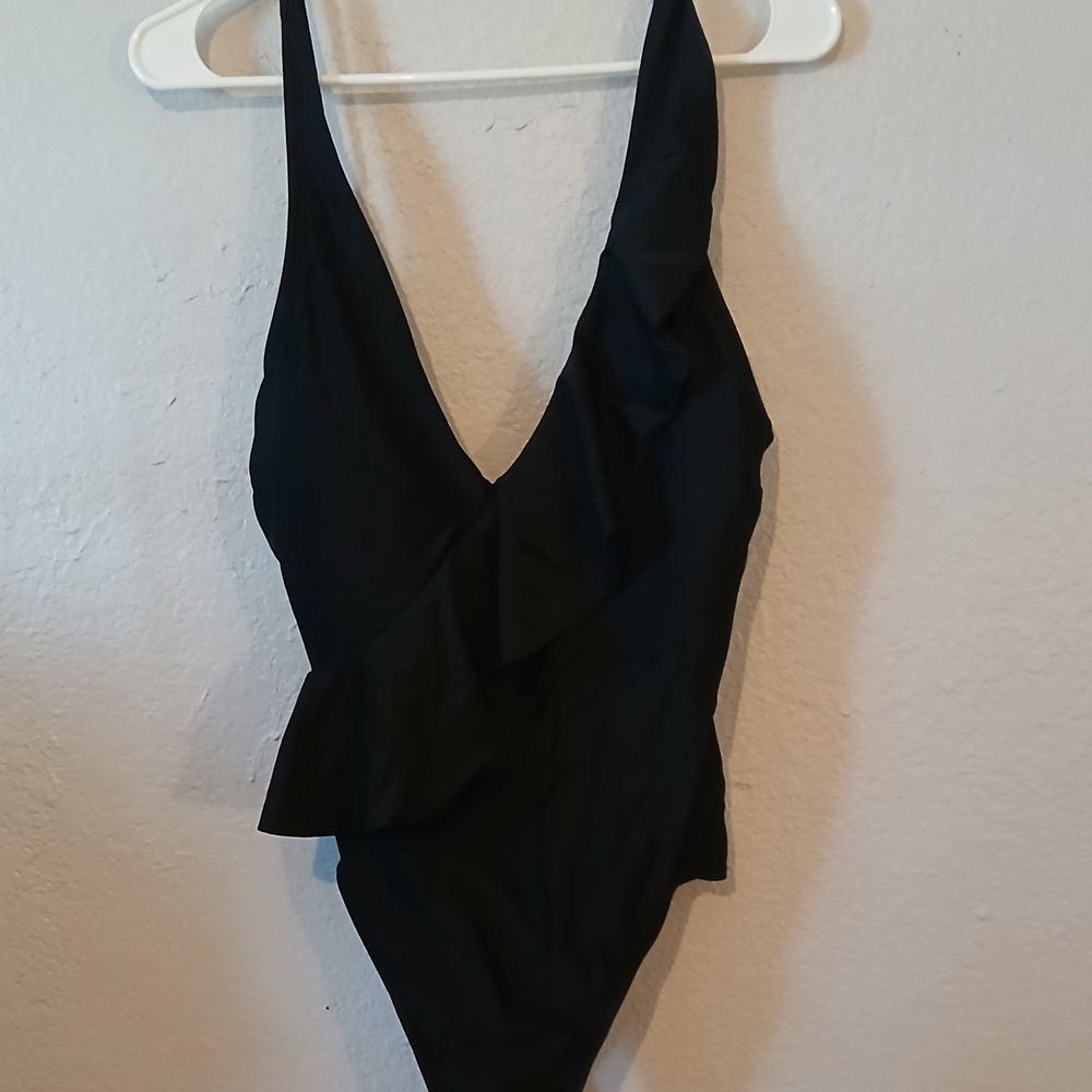 Black Ruffle One-Piece Swimsuit - Picture 3 of 10